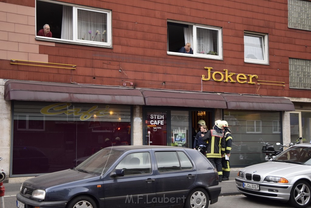 Feuer 1 Koeln Hoehenberg Olpenerstr P18.JPG - Miklos Laubert